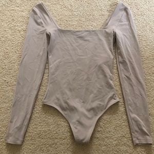 Aritzia Long Sleeve Bodysuit